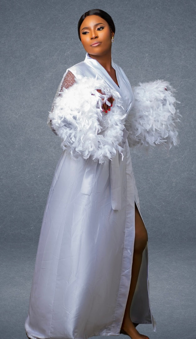 CHIC EN SILK ROBE - Bridal FEATHERED ROBE